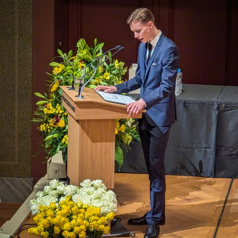 PXL 20240628 090307744. Vergrösserte Ansicht