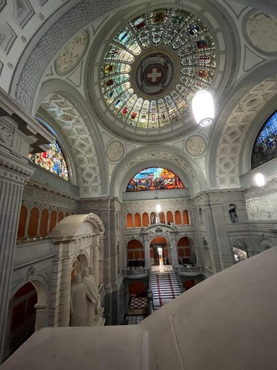 Im Bundeshaus.jpeg